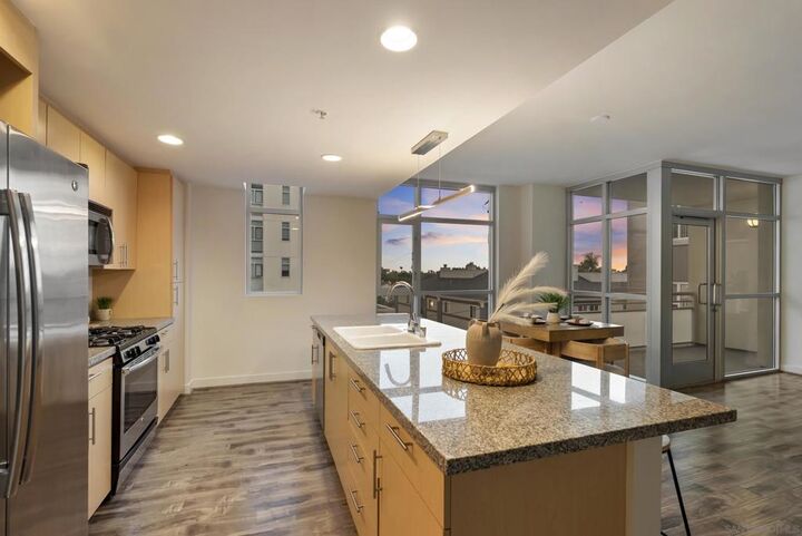 Property Photo:  3812 Park Blvd. 208  CA 92103 