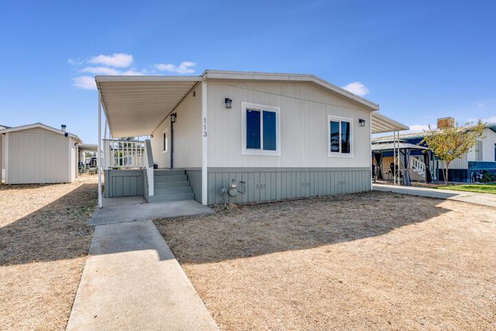 Property Photo:  113 Via Flora  CA 95961 