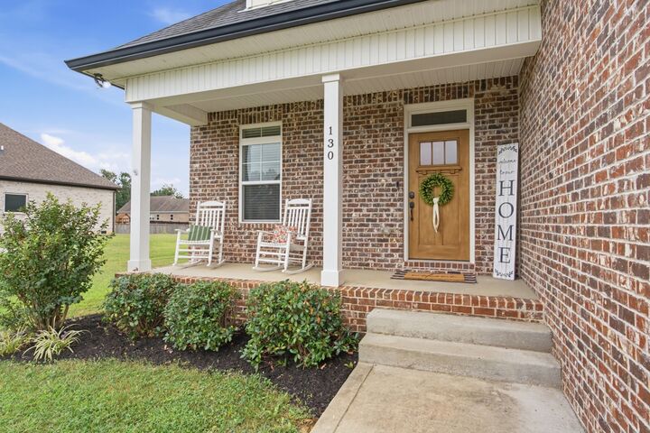 Property Photo:  130 Bloomsbury Dr  TN 37148 