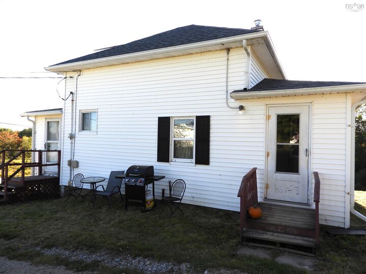 Property Photo: 610 Lake Ramsay Road NS B0J 2M0