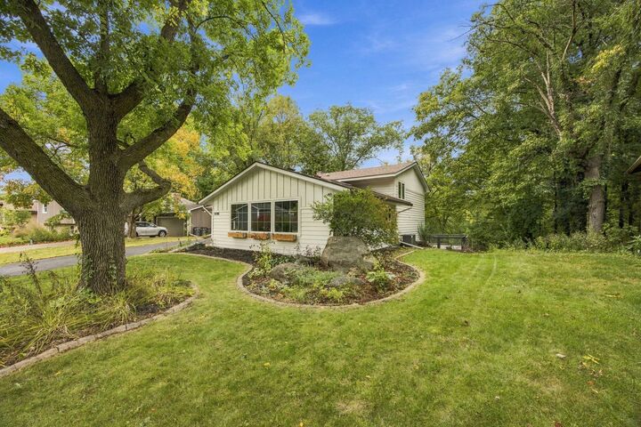 Property Photo:  10280 Amsden Way  MN 55347 