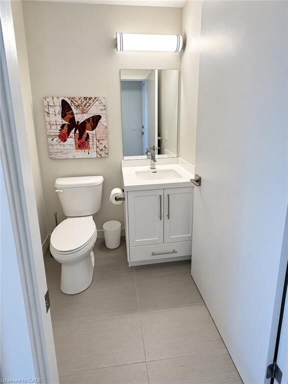 Property Photo:  2087 Fairview Street 806  ON L7R 0E5 