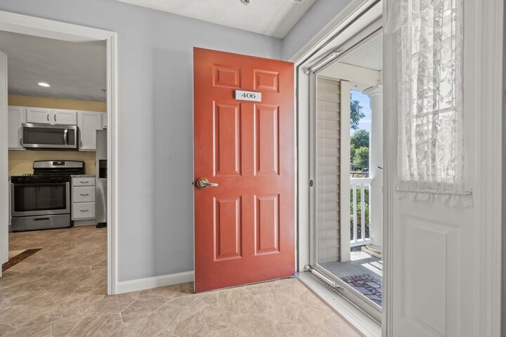 Property Photo:  396 Boston Road 406  MA 01821 