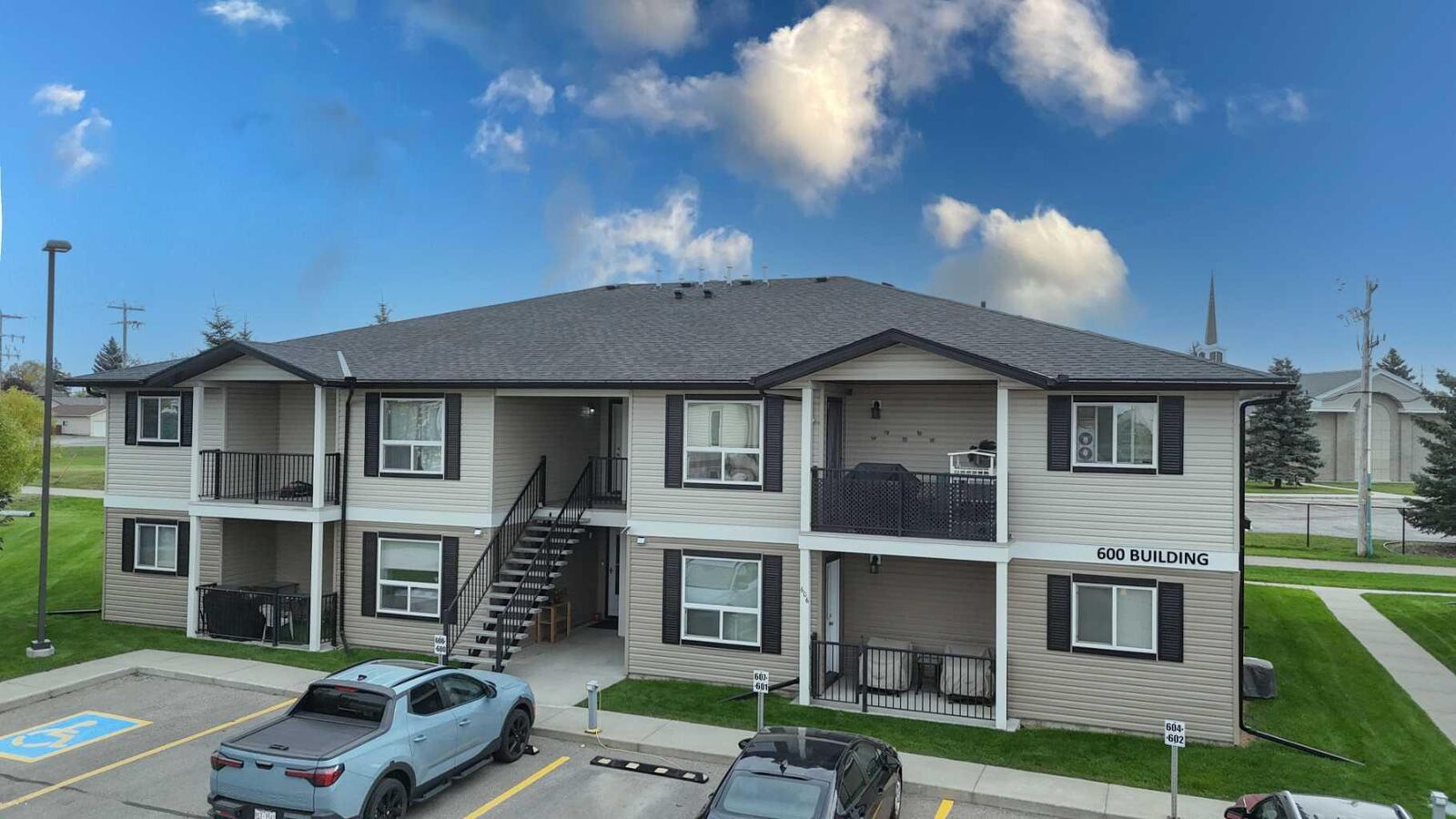 Property Photo:  8 Bayside Place 601  AB T1P 0E1 