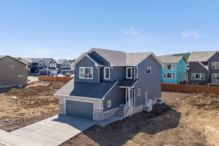 Property Photo:  35 Creekside Rise SW  AB T3X 5V9 