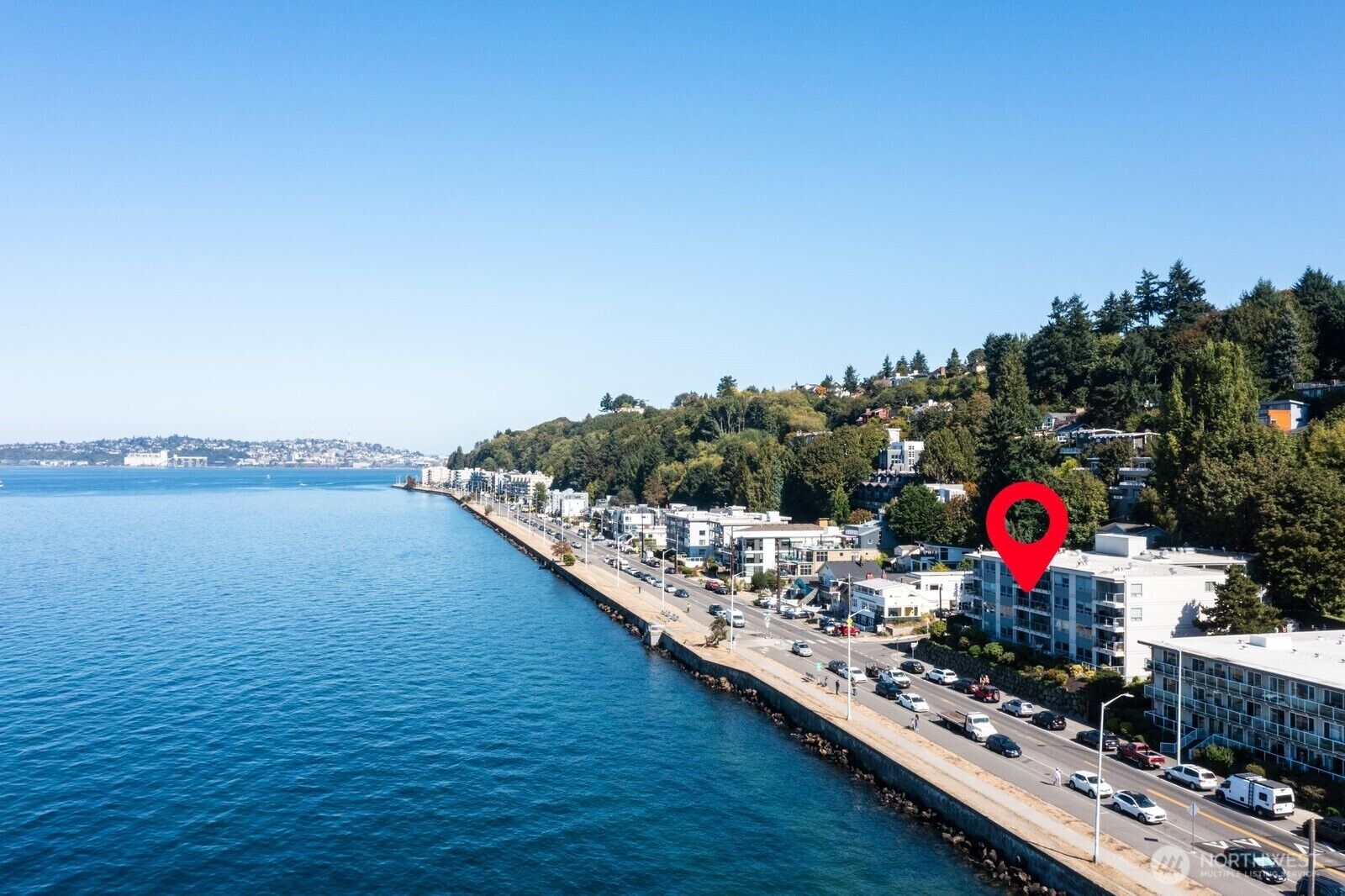 Property Photo: 2200 Alki Avenue SW 203 WA 98116