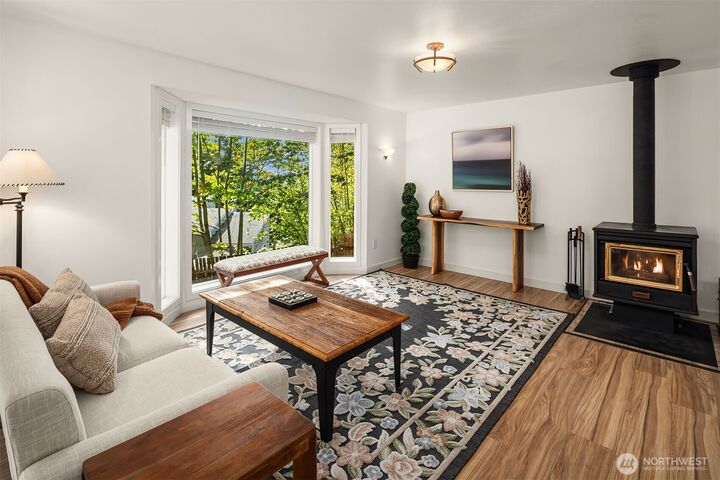 Property Photo:  2623  124th Place NE  WA 98005 