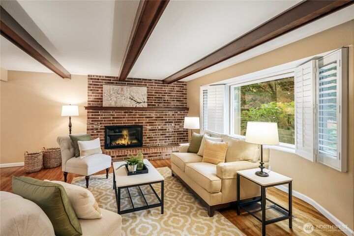 Property Photo: 8504 216th Street SW WA 98026