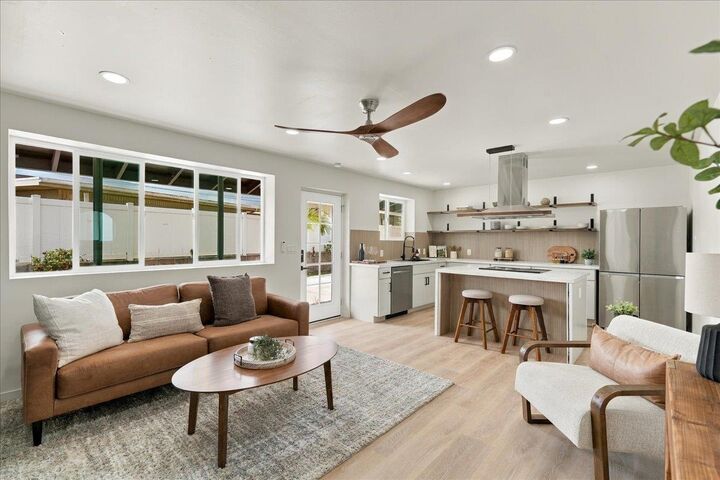 Property Photo: 400 Palama Dr HI 96732