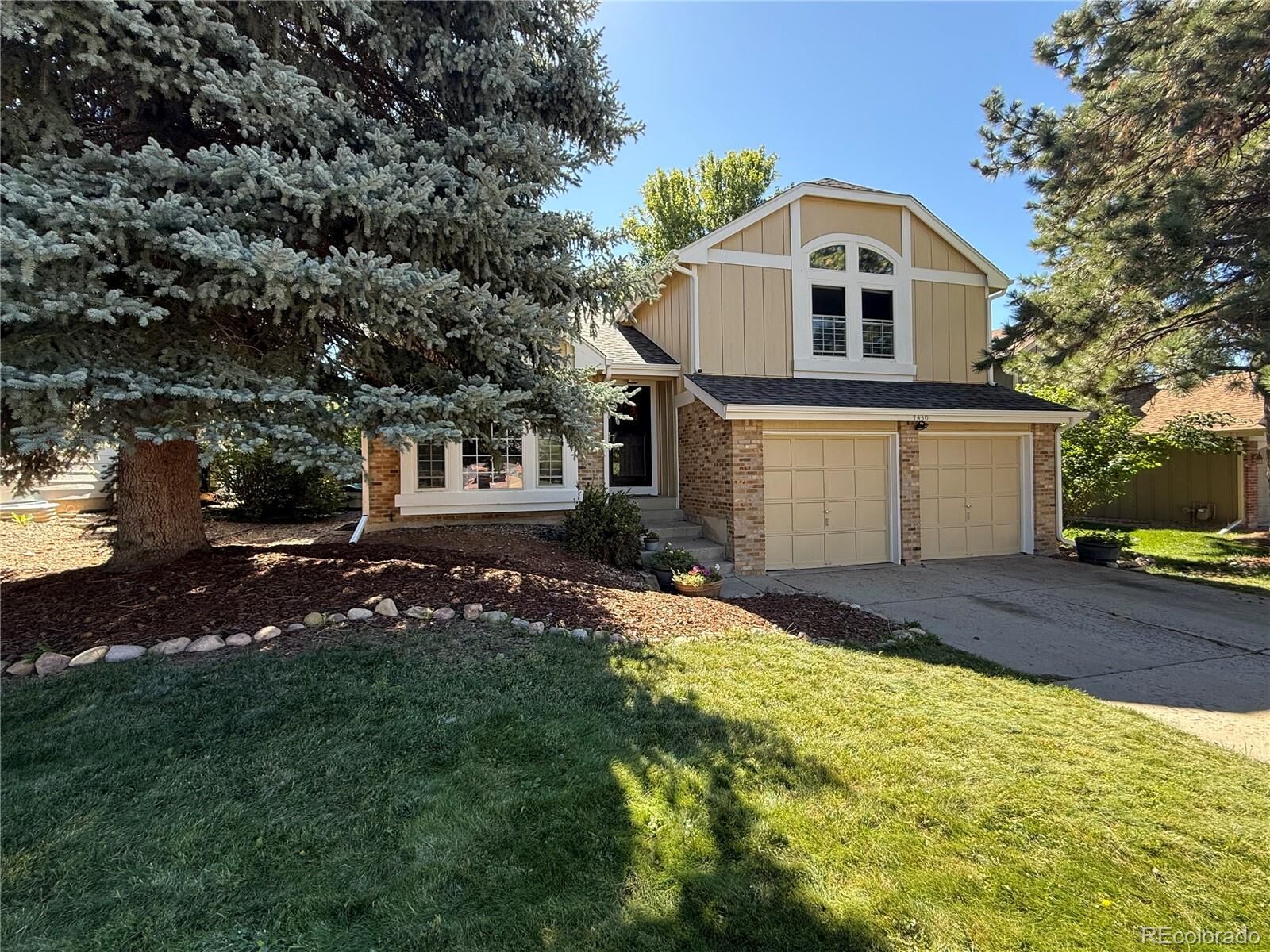 Property Photo:  7430 Shoreham Place  CO 80108 