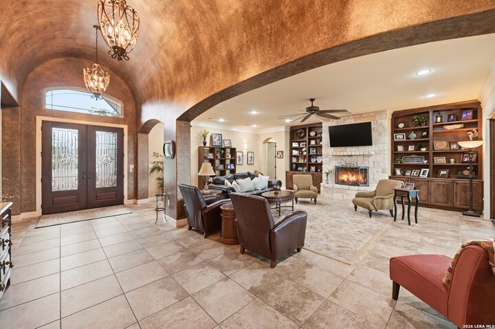 Property Photo:  162 Alondra Lane  TX 78070 