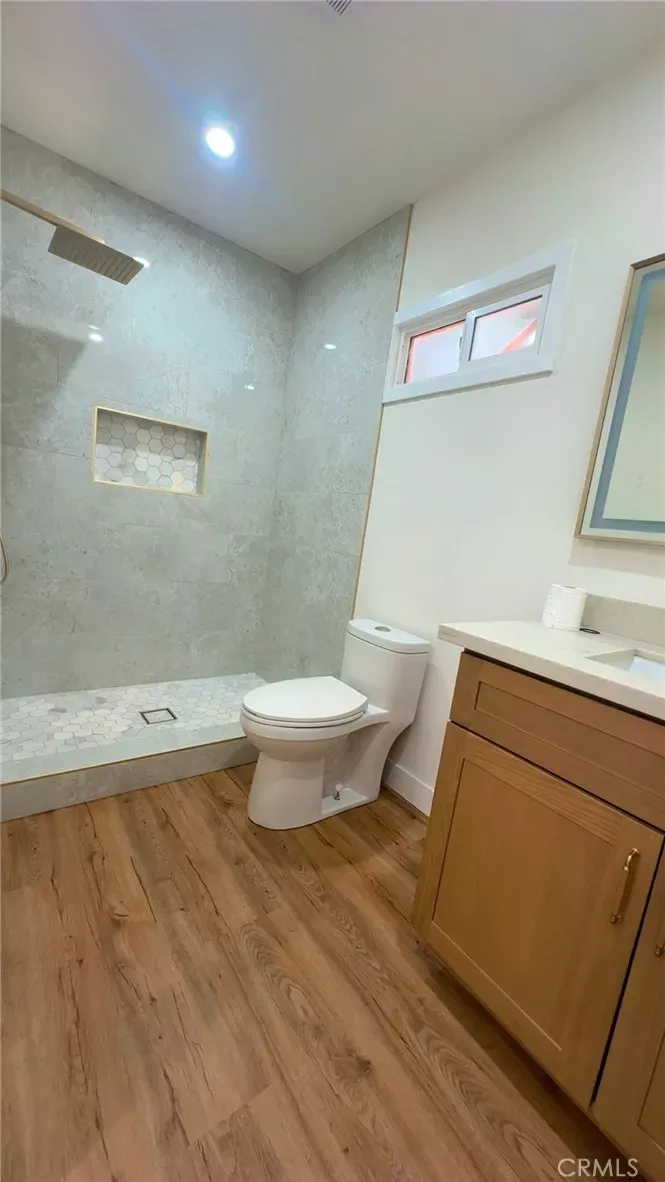 Property Photo:  2064 Myrtle  CA 90806 