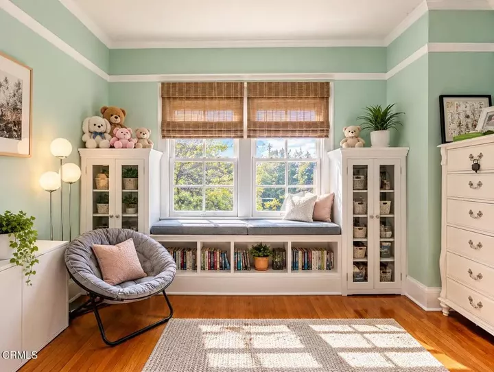 Property Photo:  1117 S Wilton Place A  CA 90019 