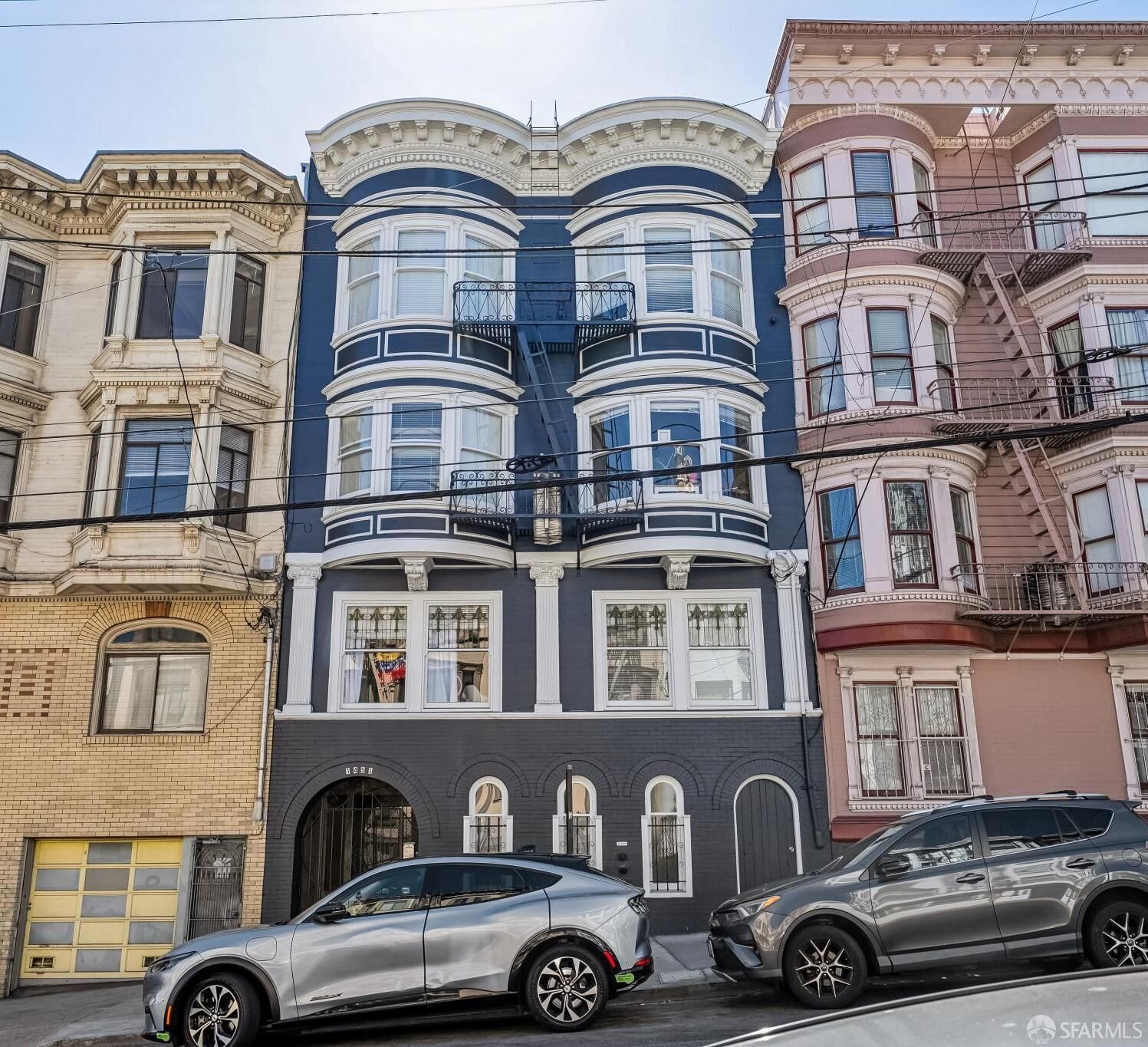 Property Photo: 1451 Larkin Street CA 94109
