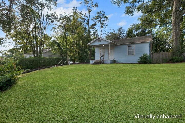 Property Photo:  1611 Jackson Bluff Road  FL 32304 
