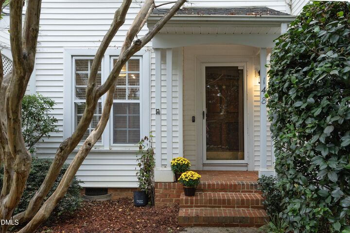 Property Photo:  148 Greenmont Lane  NC 27511 