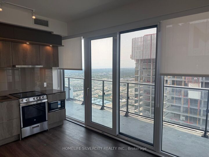 Property Photo:  448 Burnhamthorpe Road 4402  ON L5B 0R4 