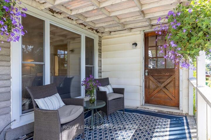 Property Photo:  2414 Port Robinson Road  ON L3B 5N5 