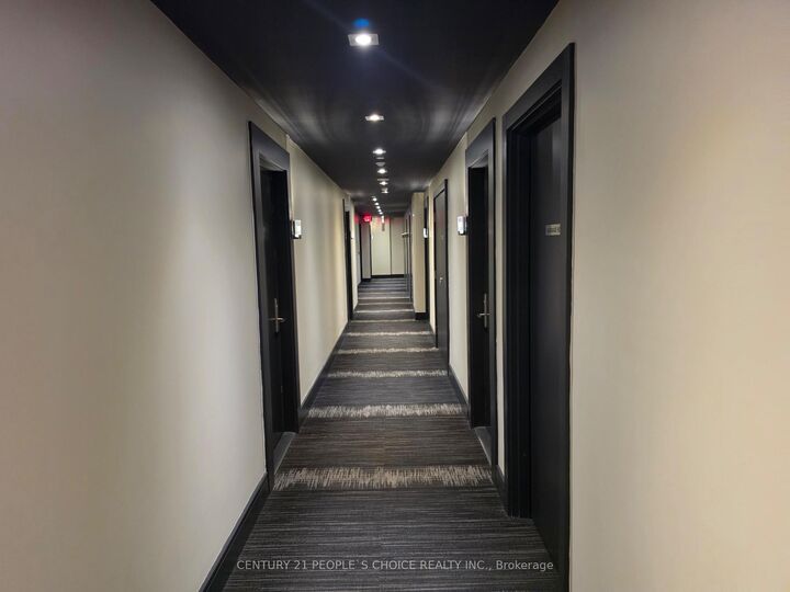 Property Photo:  290 Adelaide Street W 1105  ON M5V 1P6 
