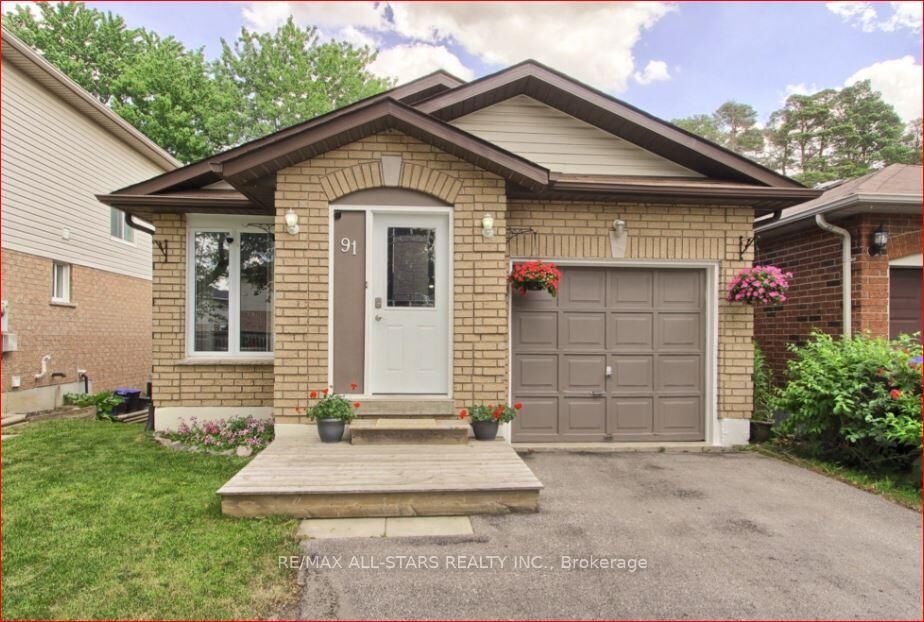 Property Photo: 91 Kate Aitken Crescent ON L0G 1A0