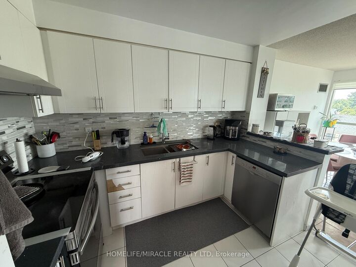 Property Photo:  2177 Burnhamthorpe Road W 609  ON L5L 5P9 