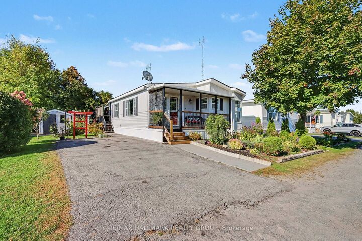 Property Photo:  7 Du Lac Private  ON K0A 1B0 