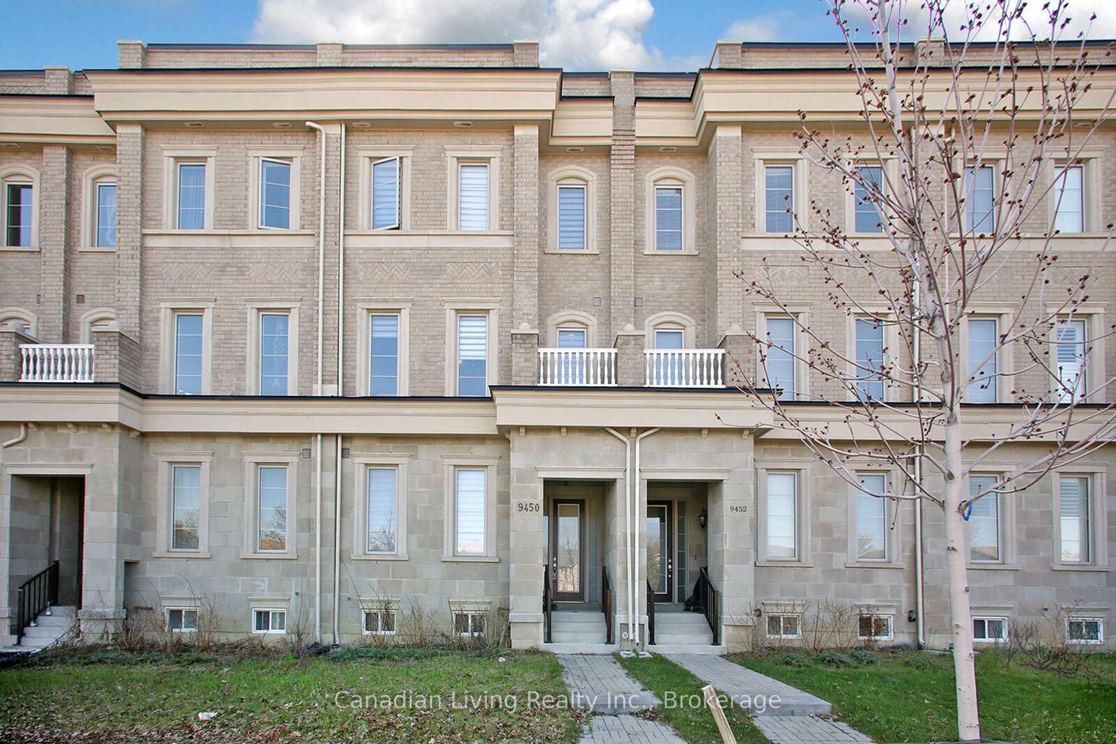 Property Photo:  9450 Bayview Avenue  ON L4C 5H3 