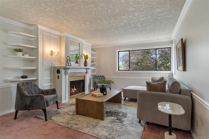 Property Photo:  1335 Rudlin St  BC V8V 3R9 