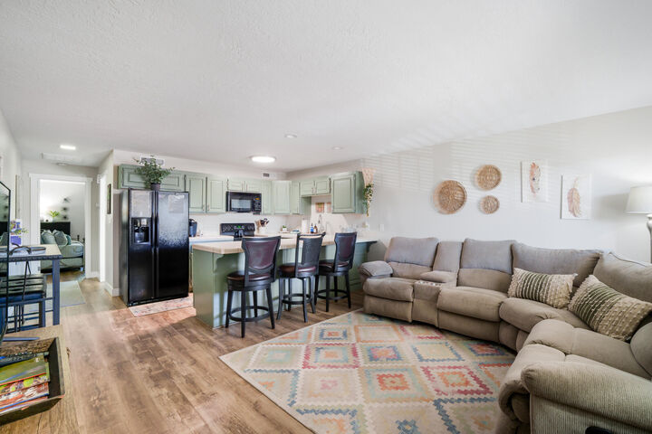 Property Photo:  1845 W Canyon View Dr 1418  UT 84770 