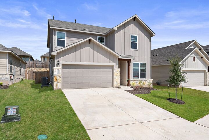 Property Photo:  336 Tree Nut Loop  TX 78610 