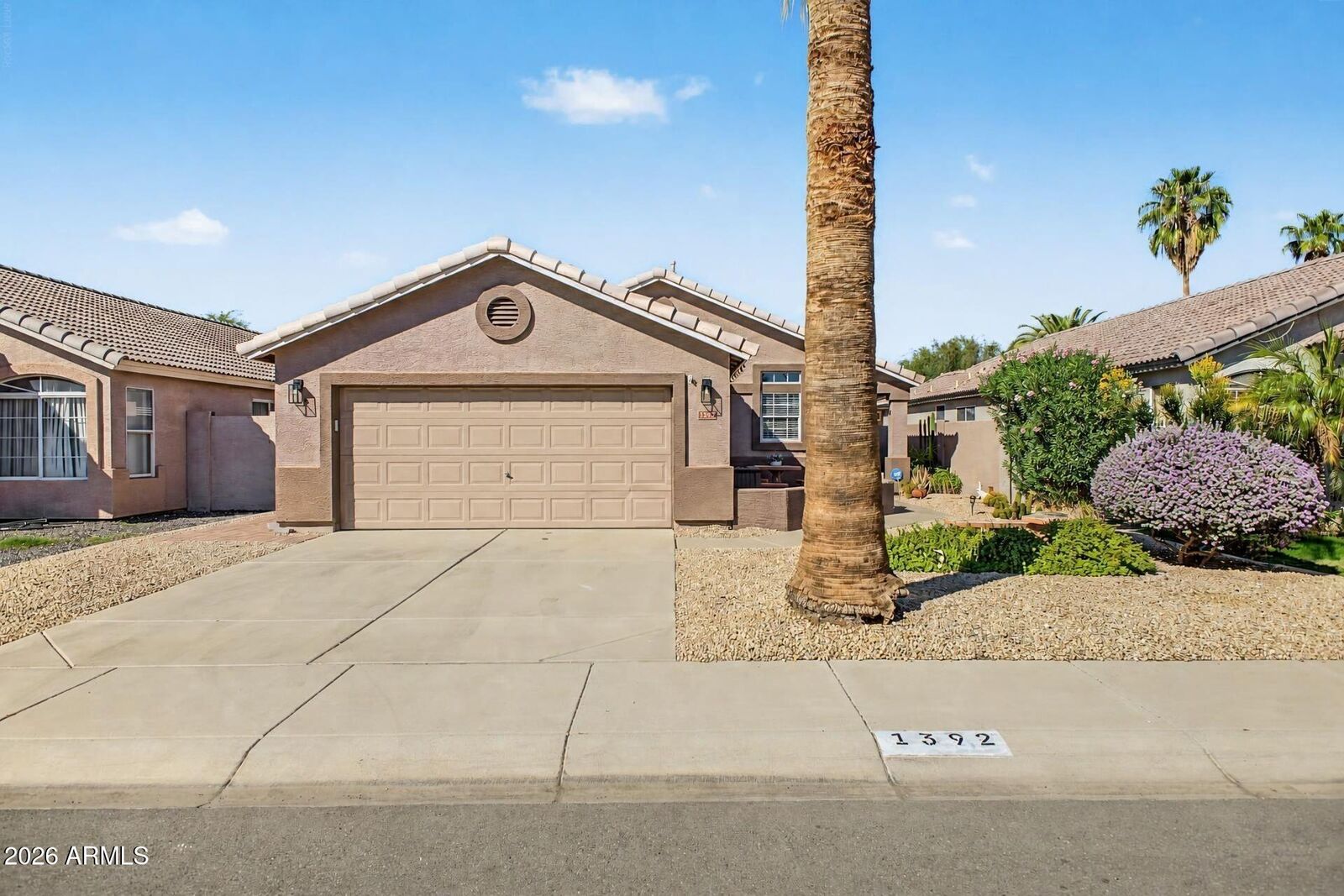 Property Photo:  1392 E Binner Drive  AZ 85225 