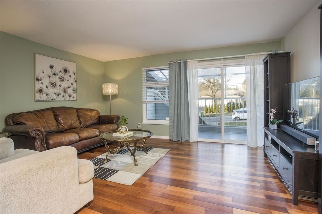 Property Photo:  9890 Lyndhurst Street  BC V3J 1G1 
