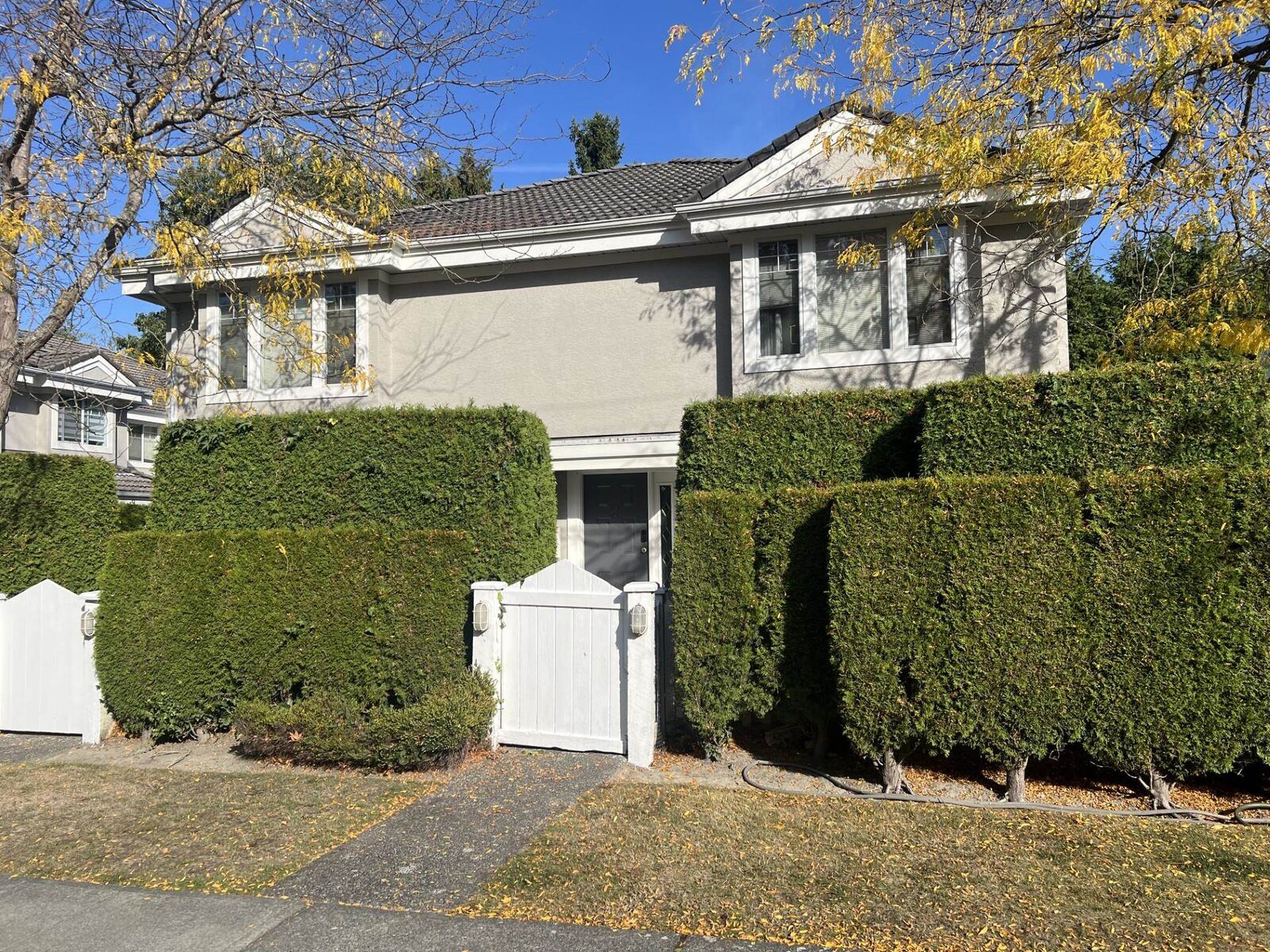 Property Photo:  7760 Minoru Boulevard 2  BC V6Y 1Z5 
