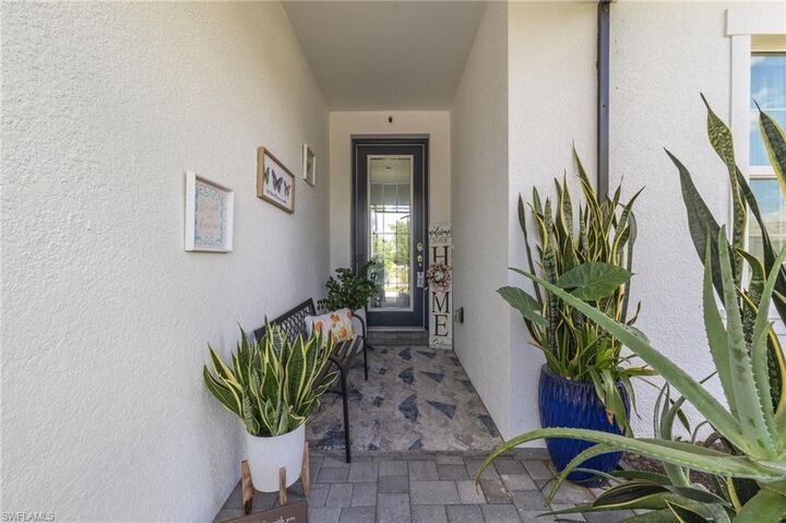 Property Photo:  4056 Pegasus Way  FL 34120 