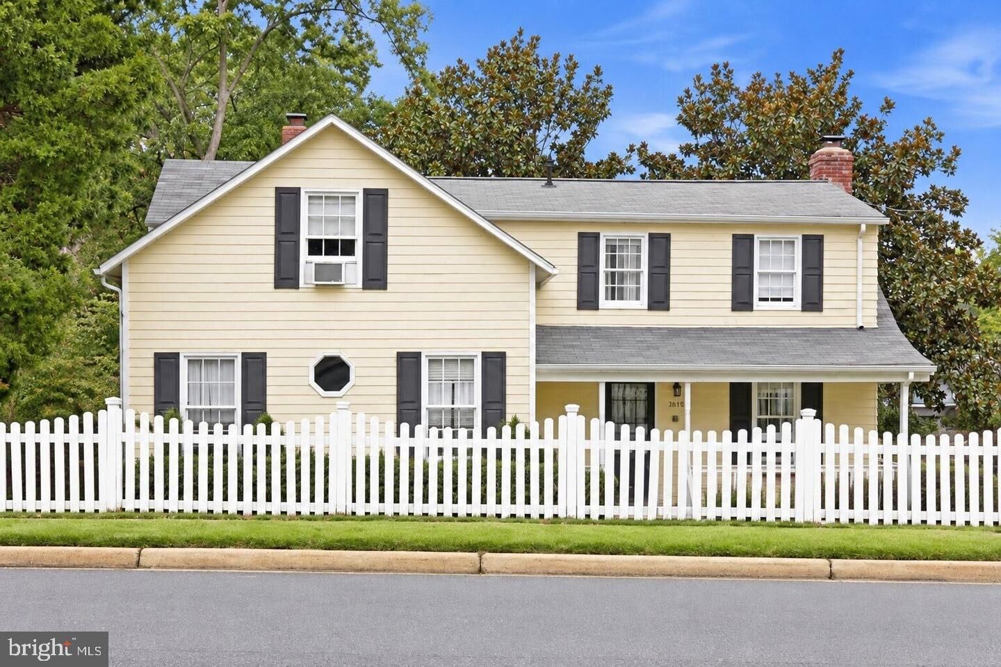 Property Photo:  3816 N Glebe Road  VA 22207 