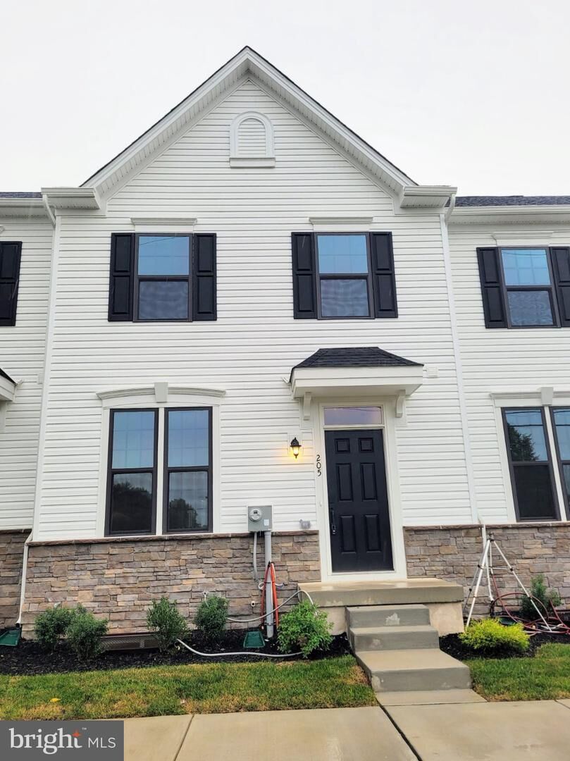 Property Photo:  205 River Birch Wy  PA 19341 