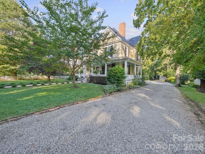 Property Photo:  226 S Ellis Street  NC 28144 