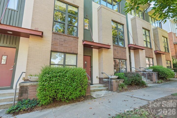 Property Photo:  664 Garden District Drive  NC 28202 