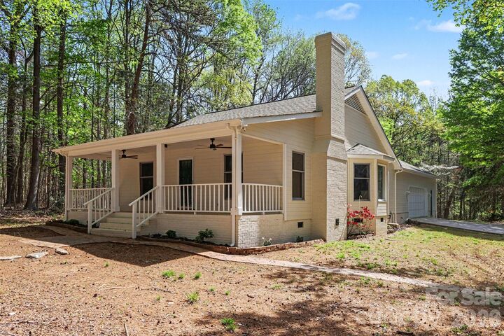 Sena Sweargen, NC/SC Real Estate