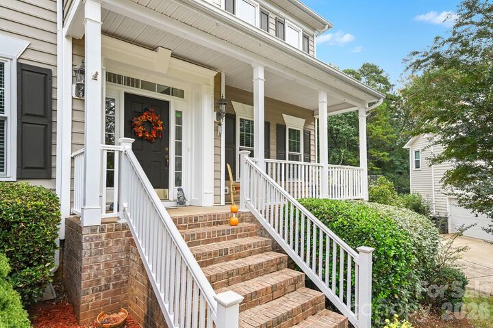 Property Photo:  1418 Coachman Drive  NC 28173 