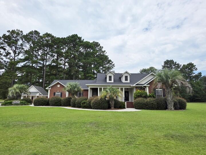 Property Photo: 101 Fairway Court SC 29477