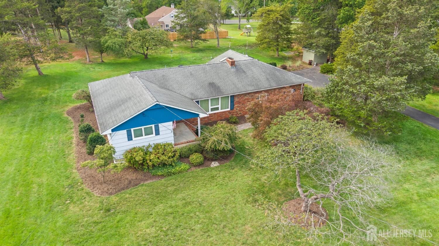 Property Photo:  913 Madison Avenue  NJ 08807 