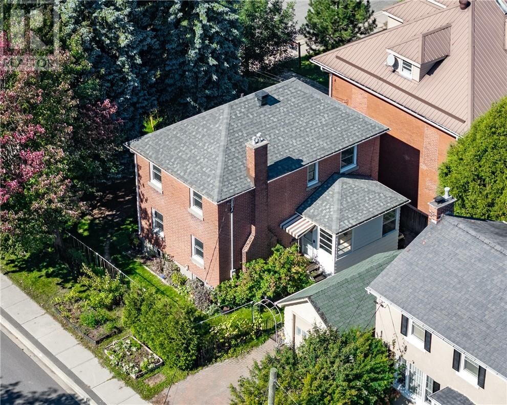 Property Photo:  332 Homewood Avenue  ON P3E 3P7 