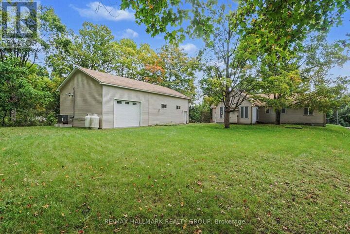 Property Photo:  7273 Mitch Owens Road  ON K1G 3N4 
