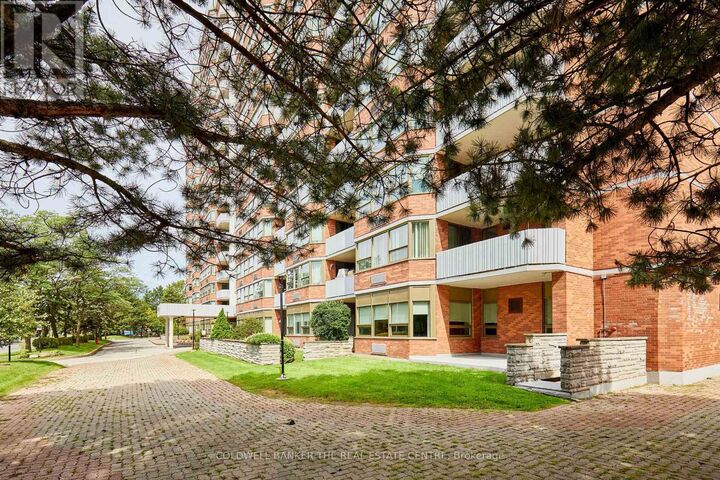 Property Photo: 121 Ling Road 202 ON M1E 4Y2