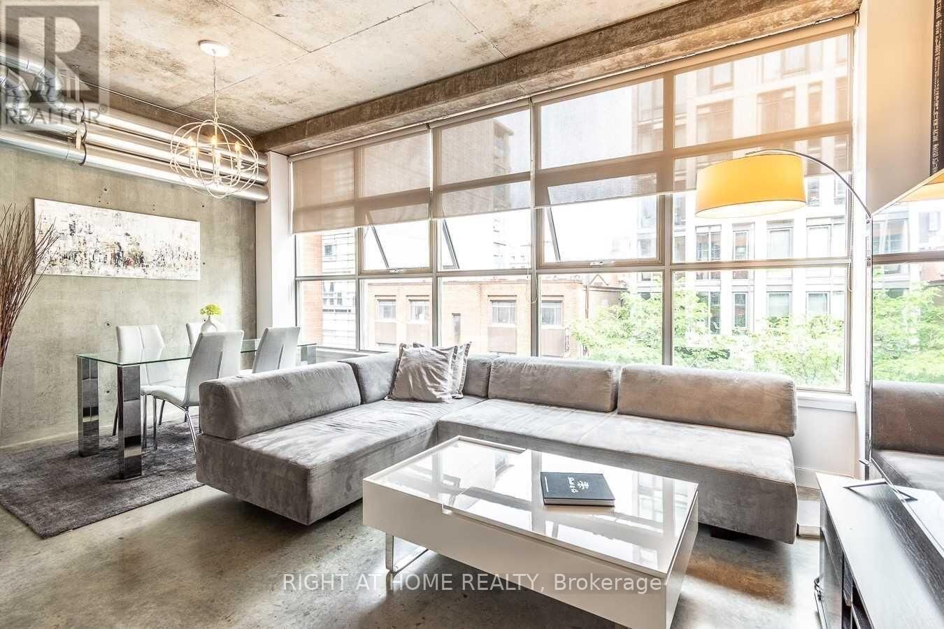 Property Photo:  29 Camden Street 308  ON M5V 3N3 