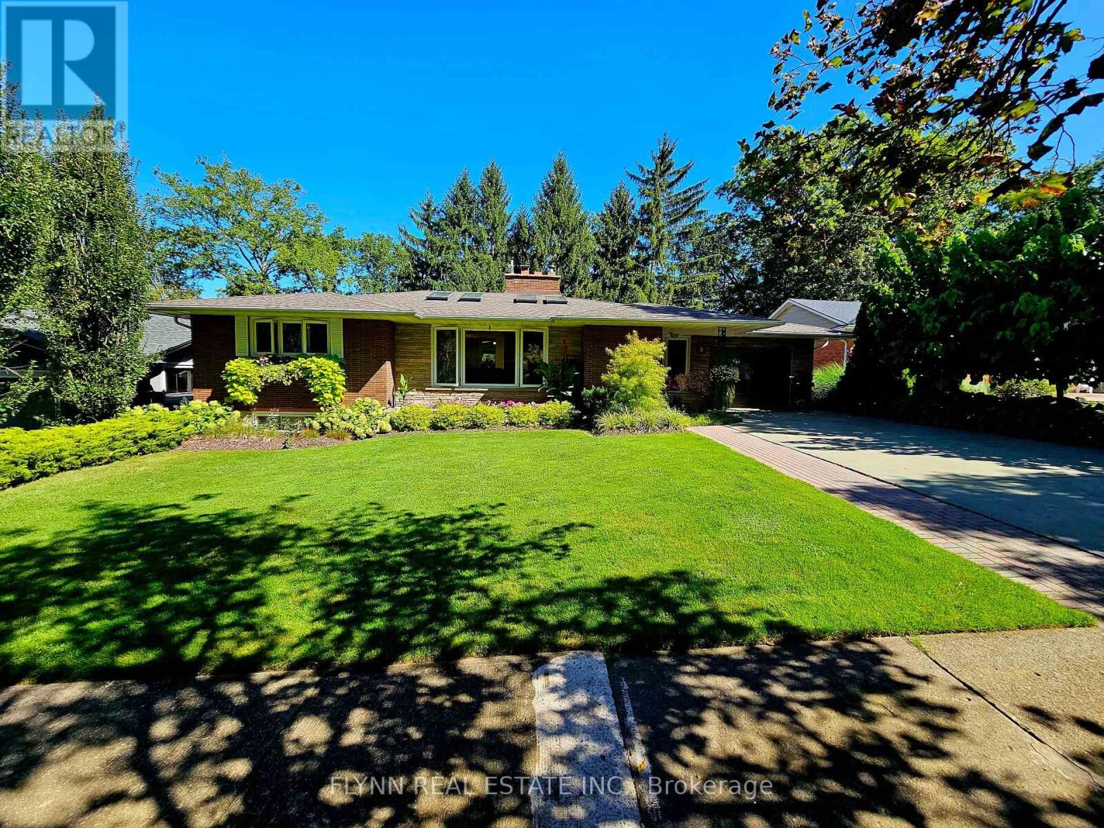 Property Photo:  9 Allandale Drive  ON L2T 1V9 
