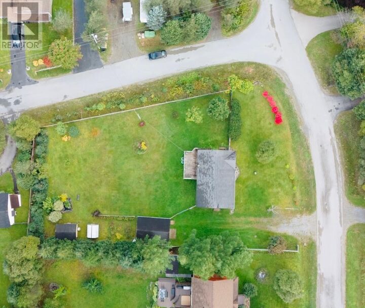 Property Photo: 2 Roberts Drive NL A2H 2N2