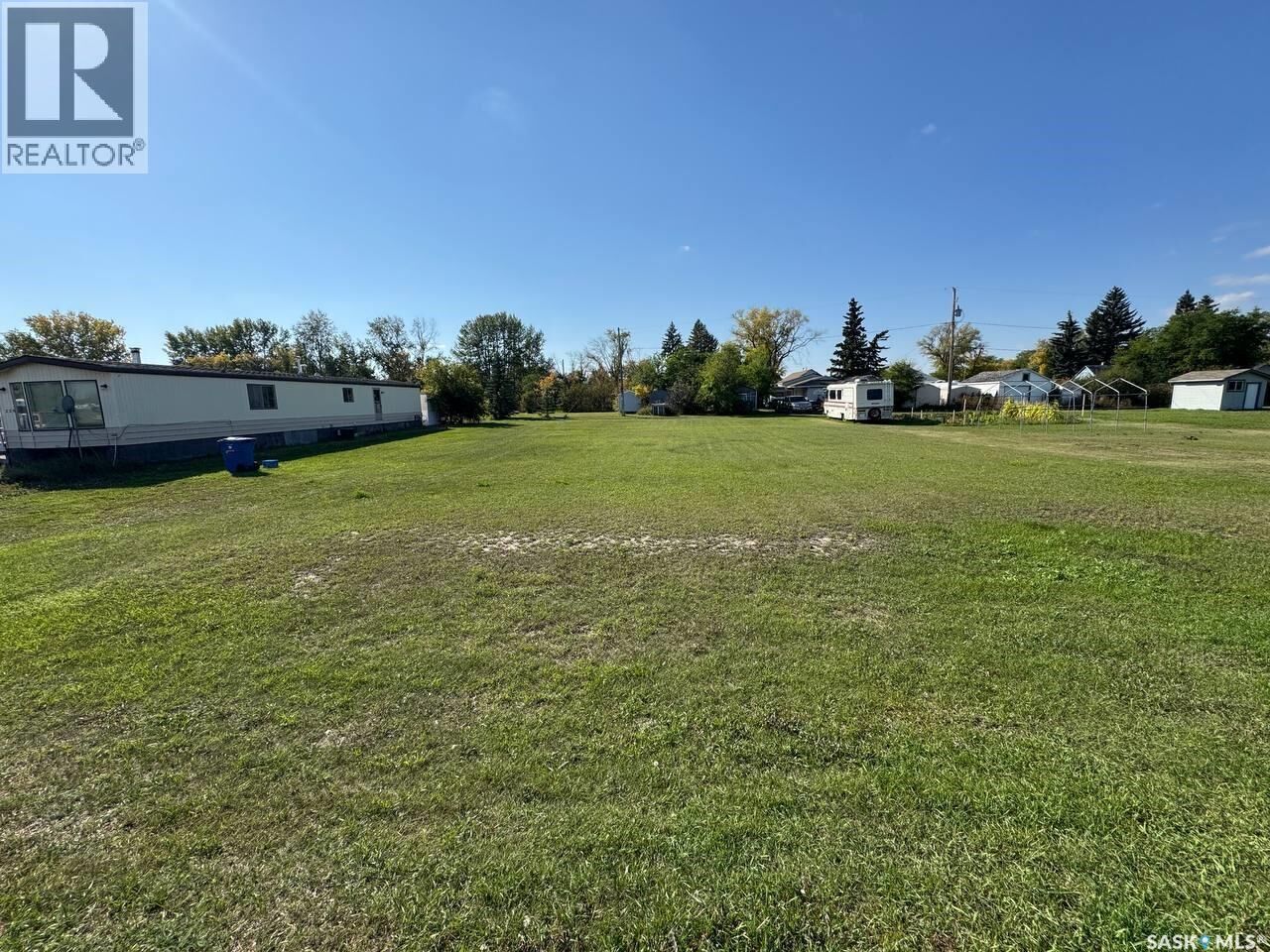 Property Photo: 219 James Street SK S0K 3L0