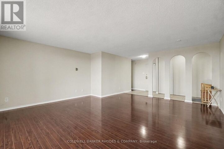 Property Photo:  1785 Frobisher Lane 2104  ON K1G 3T7 